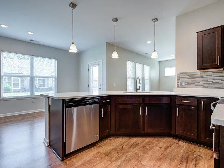 The Marquis at the Woods Apartment Homes — Photo 4