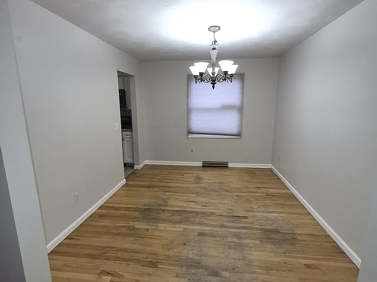 140 Cedar Ct — Photo 12