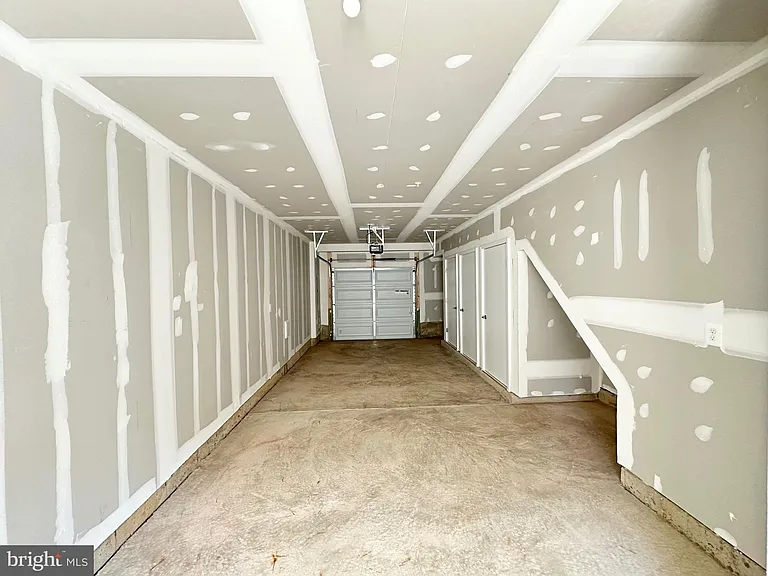 2081 Tysons Ridgeline Rd — Photo 13