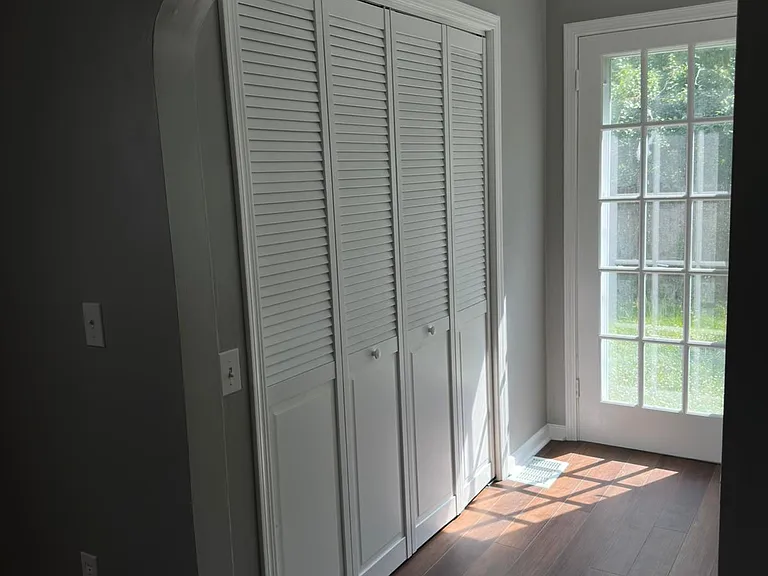 472 Lamson Ave — Photo 7