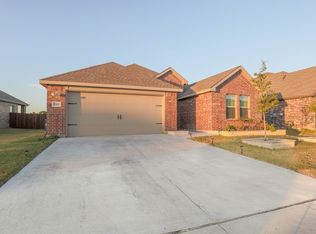 8361 Slowburn Dr, Garland, TX 75043