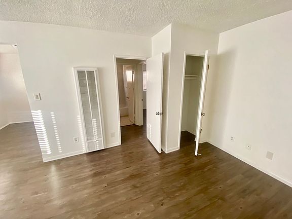 4th image of 16310 S Ainsworth St APT 2