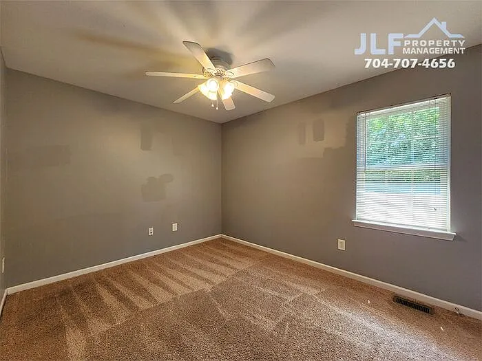 2508 S Ridge Ave — Photo 8