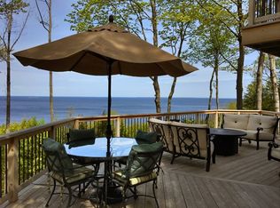 8469 Island View Rd, Fish Creek, WI 54212