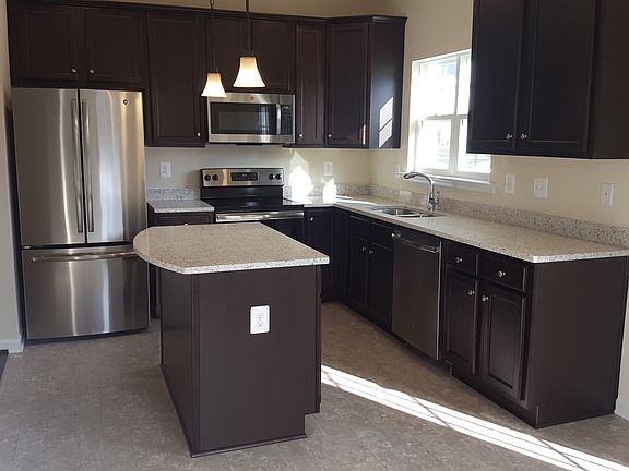 Kitchen with Quartz Countertops