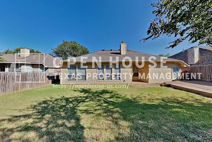 2209 Laura Elizabeth Trl — Photo 19
