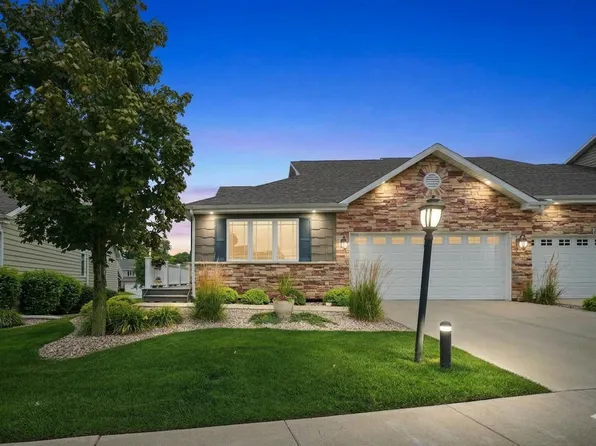 2315 Legend Cir, Chesterton, IN 46304