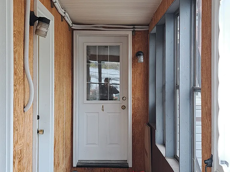 69 W Main St #4 — Photo 9