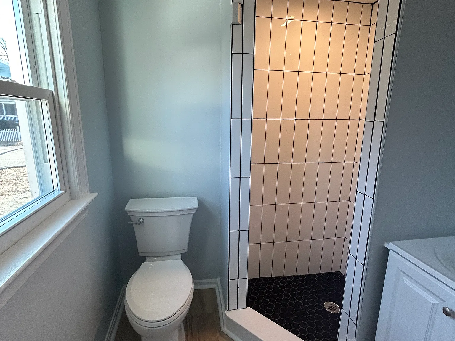 2 bed, 1000 sqft, $2,500 — Photo 4