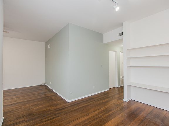 5th image of 3454 N Elaine Pl APT 3