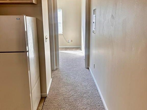 5th image of 801 E Main St APT 30