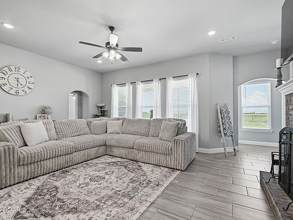 5th image of 23835 Kafir Rd