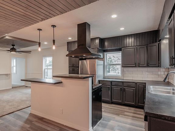 3rd image of 4209 Touzalin Ave #2