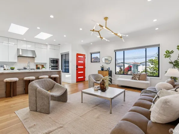 923 Edinburgh St, San Francisco, CA 94112