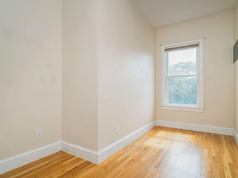 321 Centre St #2 — Photo 12