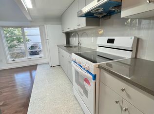 (Undisclosed Address), White Plains, NY 10603