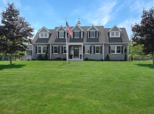 27 Watcha Path, Edgartown, MA 02539
