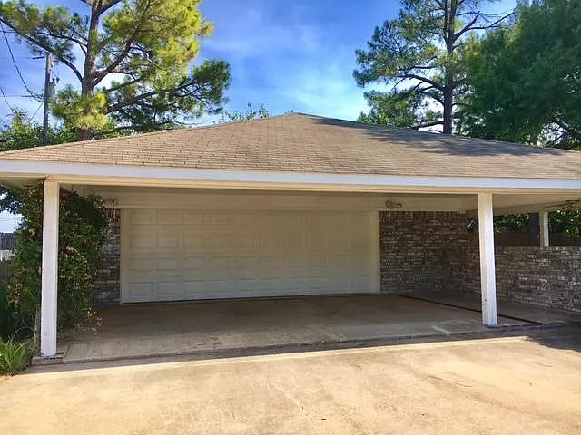 2nd Detached Garage, opposite 1st Garage