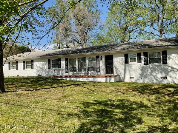 4433 Crestfield Rd, Knoxville, TN 37921