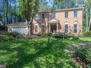 11398 Bantry Ter, Fairfax, VA 22030