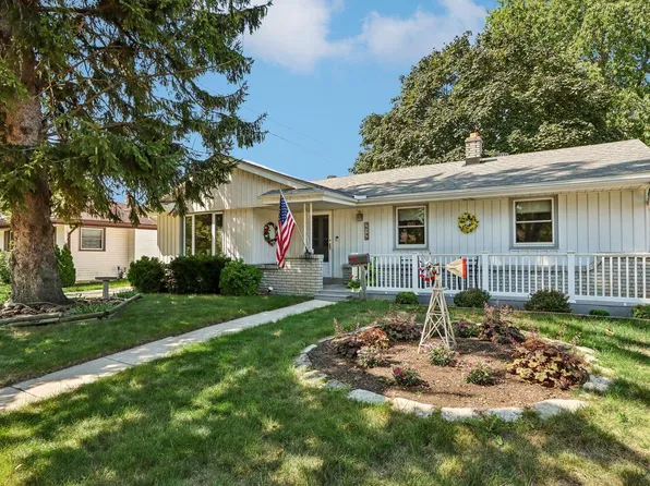 5619 S Illinois AVENUE, Cudahy, WI 53110