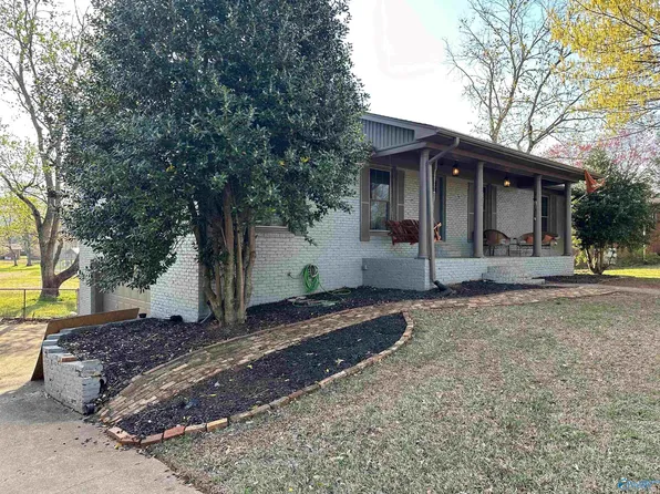 2102 Seyforth Dr NE, Huntsville, AL 35811