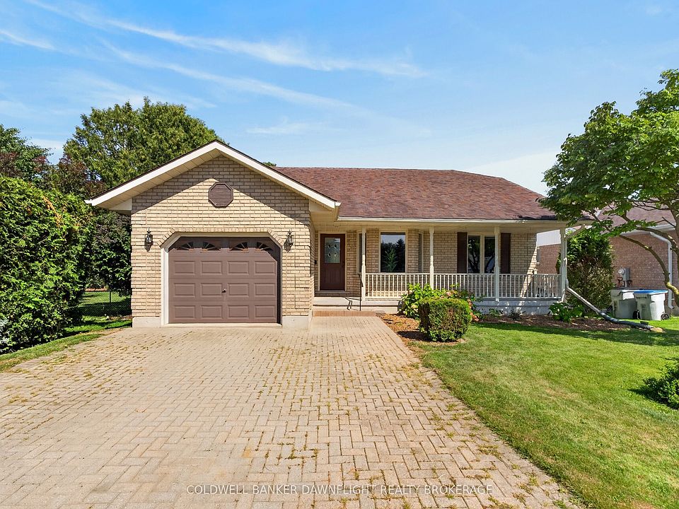 1st image of 14 Gregus Ct