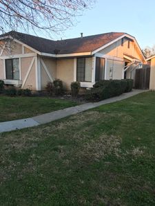 7208 Village Green Dr, Stockton, CA, 95210