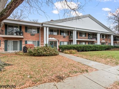 2323 S Goebbert Rd #F109, Arlington Heights, IL, 60005