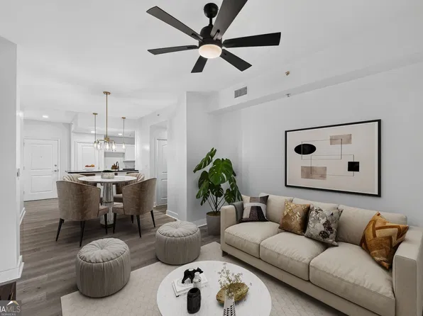 3040 Peachtree Rd NW Unit 313, Atlanta, GA 30305