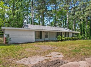 109 N Jefferson St, Lone Star, TX 75668