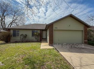 1504 W Whiteside St, Springfield, MO 65807