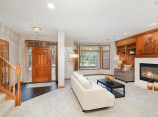 10776 Falling Water Ln UNIT B, Woodbury, MN 55129