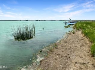 3557 Lakeshore Rd, Medina, ND 58467