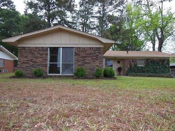 2nd image of 3507 Beechwood Ln