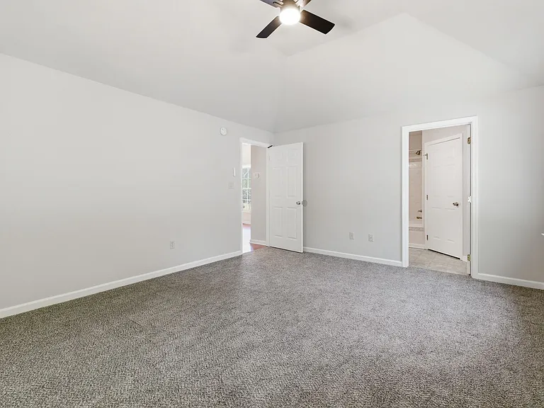 104 Brijidan Ln — Photo 17