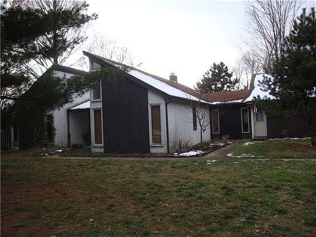 1st image of 1325 Bloomwood Dr