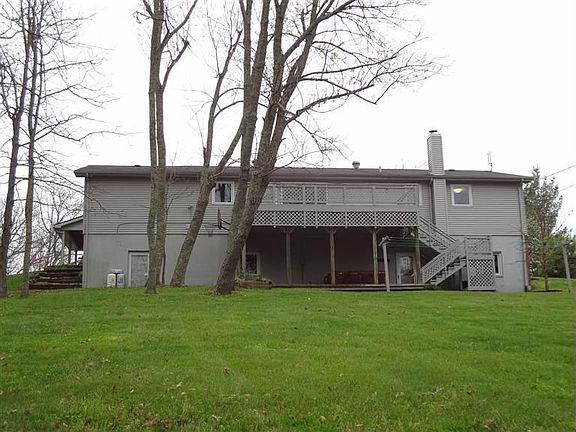 3rd image of 158 Redwood Dr