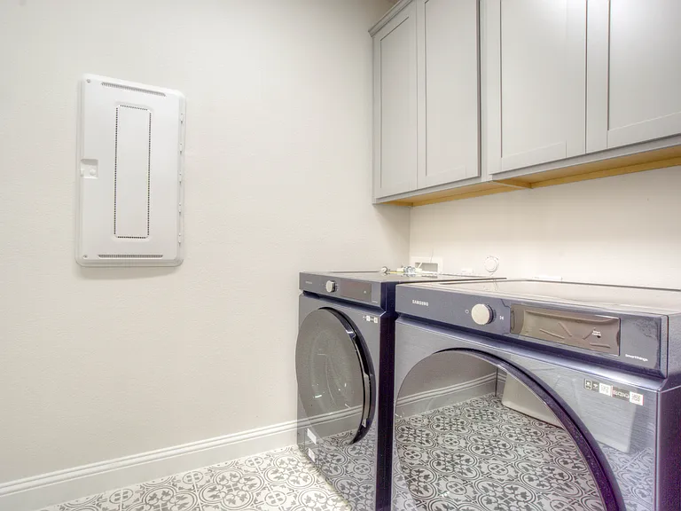 4429 Murphy Ln — Photo 22