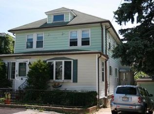 9 Friend St, Gloucester, MA 01930