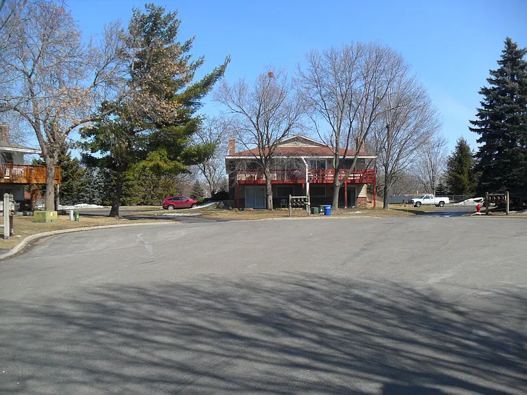 10435 Decatur Cir — Photo 15