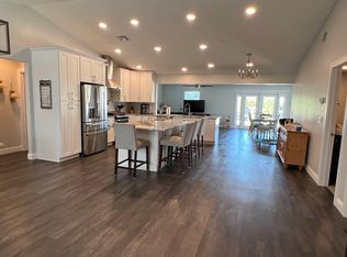 126 Guitar Dr, Sebring, FL 33870