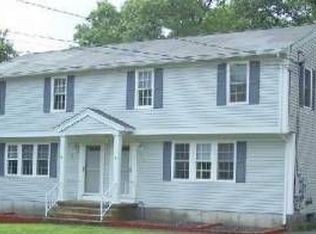 386 Rhodes Ave, Woonsocket, RI 02895