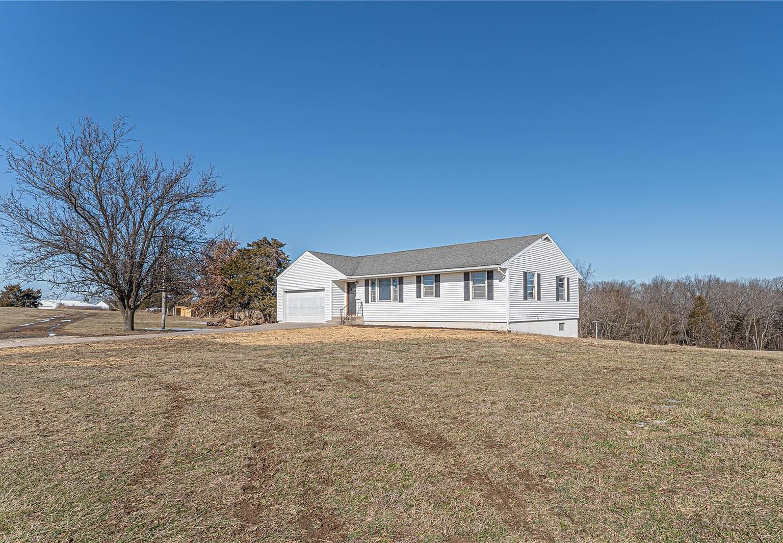 1089 Highway 100, Morrison, MO 65061 | Zillow