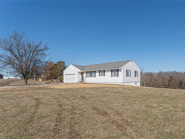 1089 Highway 100, Morrison, MO 65061