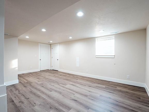 3rd image of 259 E Herbert Ave Unit B