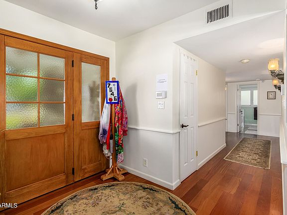 3rd image of 7646 N 9th Ave