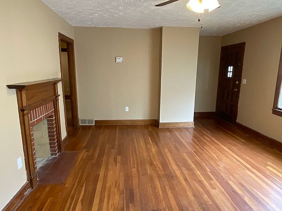 2nd image of 545 Arlington Ave