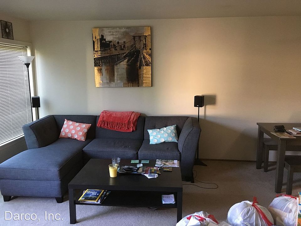 1st image of 310 12th Ave E APT 305