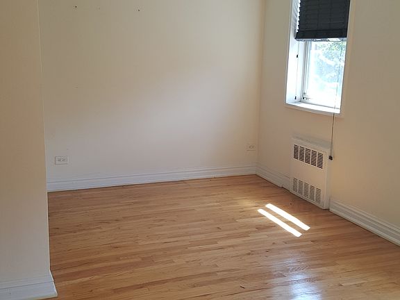 2nd image of 7272 112th St APT 4O